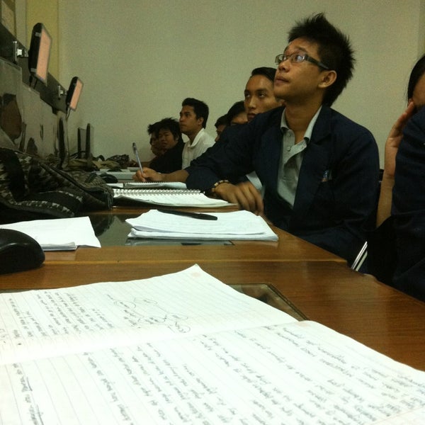 Photo taken at Kampus A New Media by Putsu H. on 12/20/2012