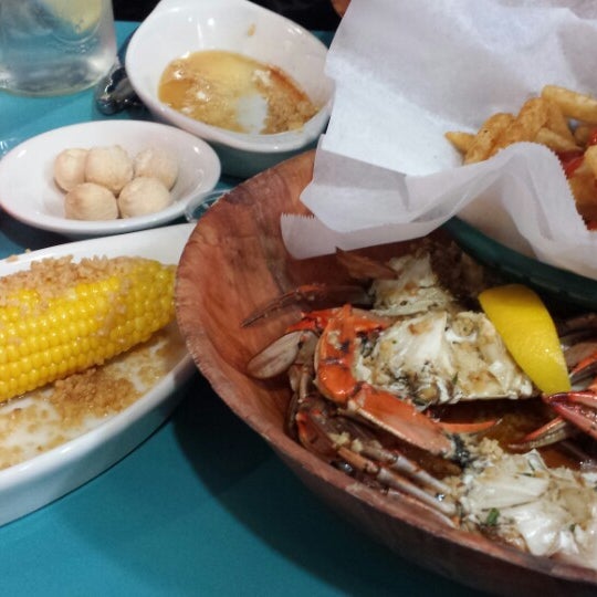 Photo taken at Blue Claw Seafood &amp; Crab Eatery by Sherri D. on 3/3/2014