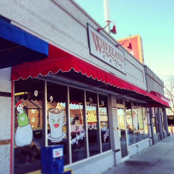 Waveland Cafe Breakfast Spot in Des Moines