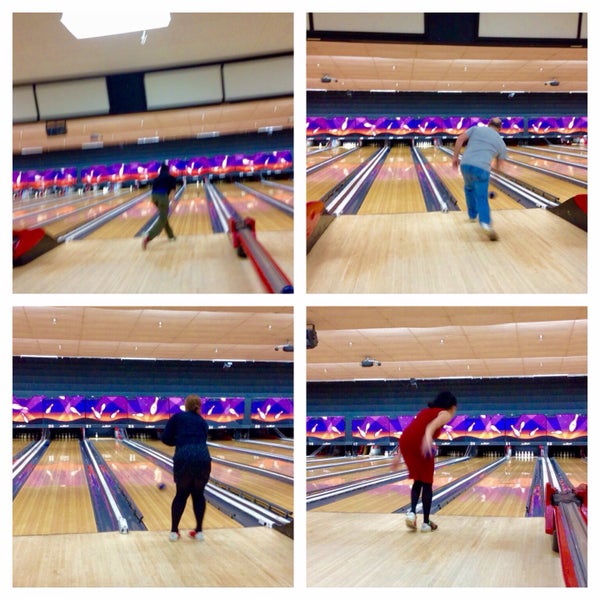 Photo taken at AMF Southwest Lanes by Elianne R. on 12/28/2015