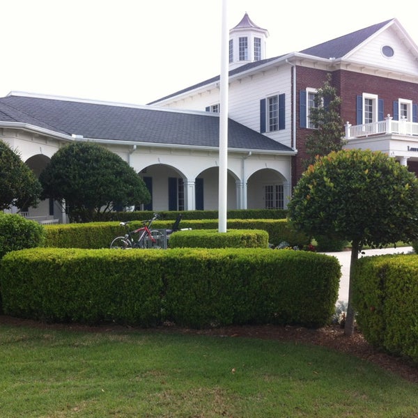 Laurel Manor Recreation Center 5 tips