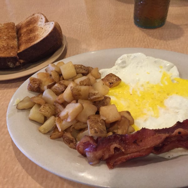 I got the East Beach with hard eggs, bacon, and toast. The eggs were cooked perfectly. Their home fries were amazing!