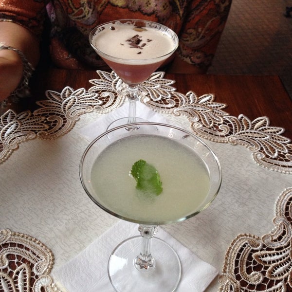 8/14/2013にTimothy S.がOld Fashioned Cocktail &amp; Absinthe Barで撮った写真