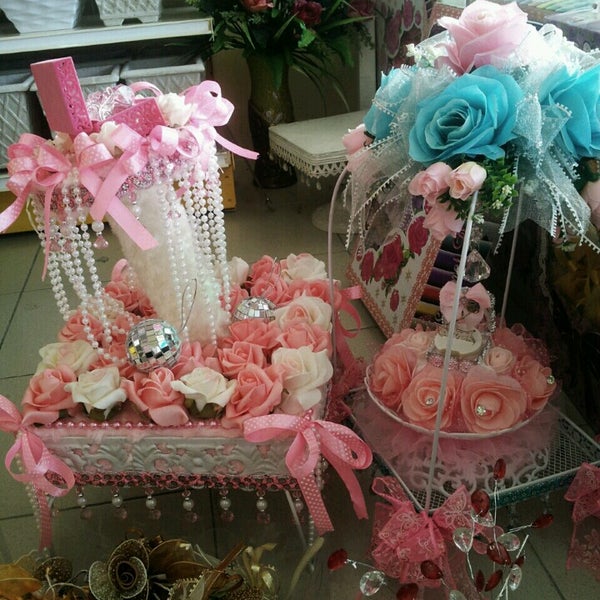 Kedai Bunga Kraftangan Syney 86 Visitors