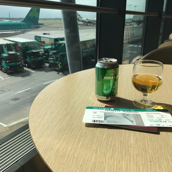 5/6/2017 tarihinde Peadar d.ziyaretçi tarafından Aer Lingus Lounge'de çekilen fotoğraf