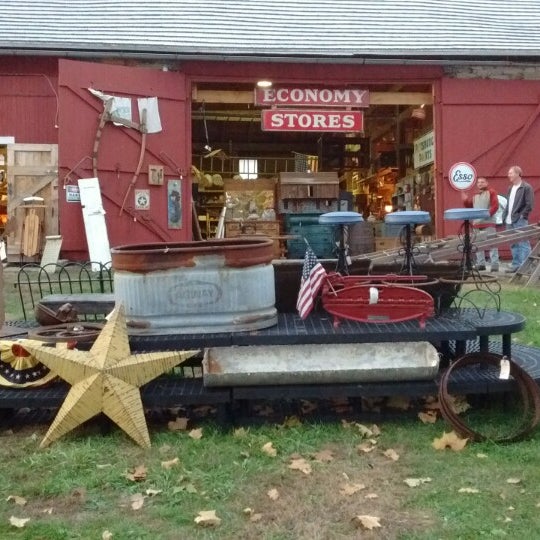 Red Barn Blandon Pa