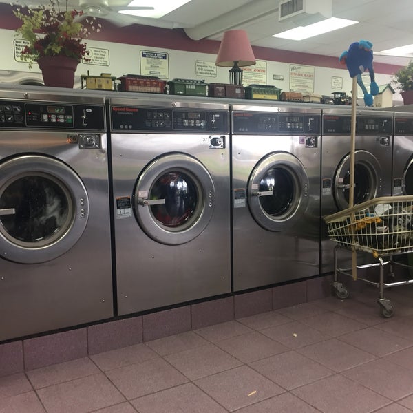 Chaska Laundry Center Chaska, MN