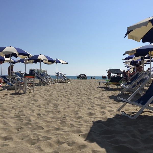 Photos At Spiaggia Libera Darsena Viareggio Toscana