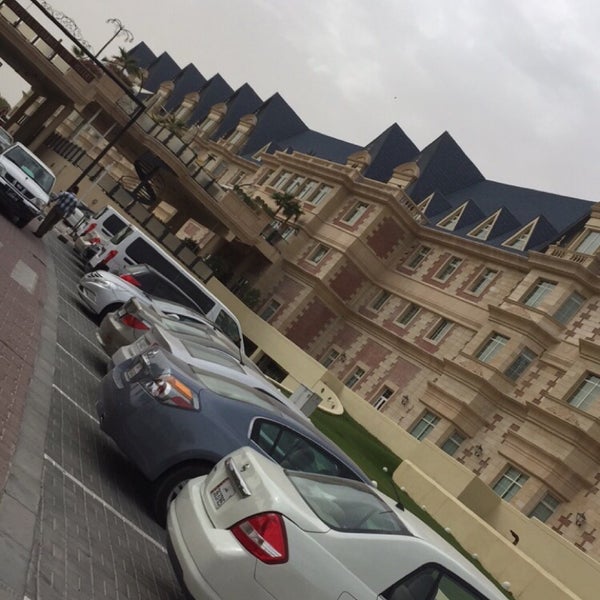 รูปภาพถ่ายที่ Grand Heritage Doha Hotel and Spa โดย Yosef เมื่อ 1/10/2016