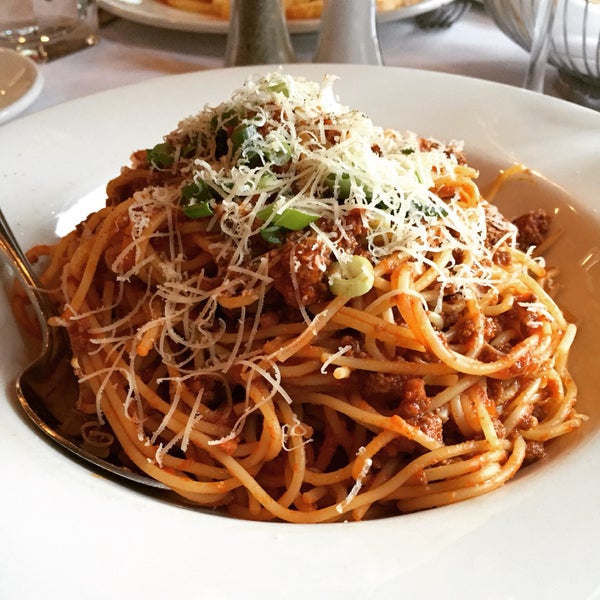 Try the spaghetti Bolognese with a glass of chianti for a lunch. It'll fuel you for long walks through the snow.