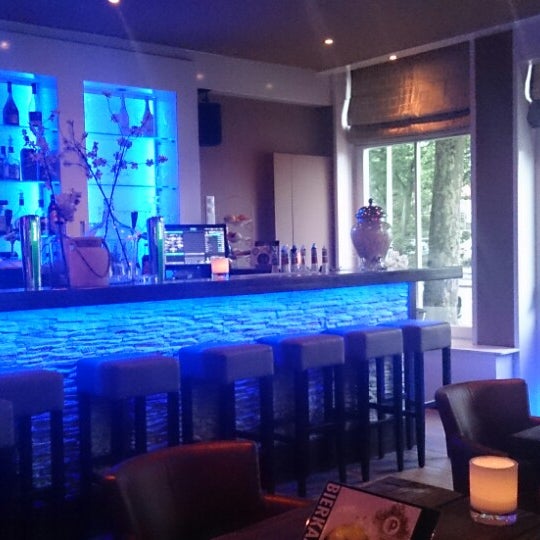 S p club. S p club. Casablanca club in milan. территория москва бар братиславская. ночной клуб ресторан караоке москва.