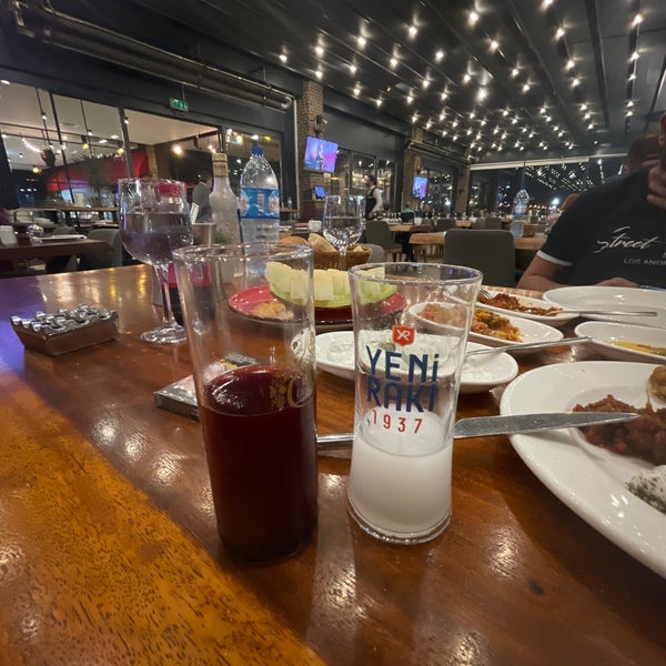 Foto diambil di Tokoçin Restaurant oleh Murat A. pada 11/4/2021
