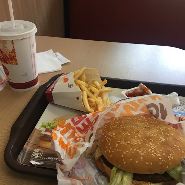 Photo taken at Burger King by Osman K. on 6/27/2019