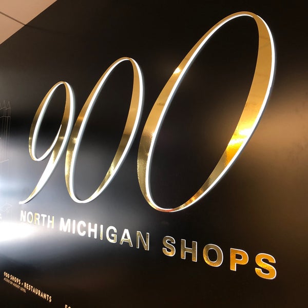 รูปภาพถ่ายที่ 900 North Michigan Shops โดย John R D. เมื่อ 1/26/2020