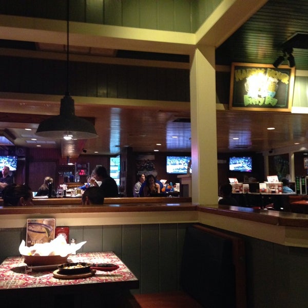 Photo taken at Chili&#39;s Grill &amp; Bar by Chris B. on 11/2/2013