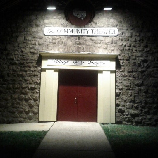 Foto tomada en The Village Players of Hatboro  por Coz B. el 10/6/2012