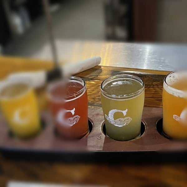 Photo taken at Coppertail Brewing Company by B T. on 3/3/2022