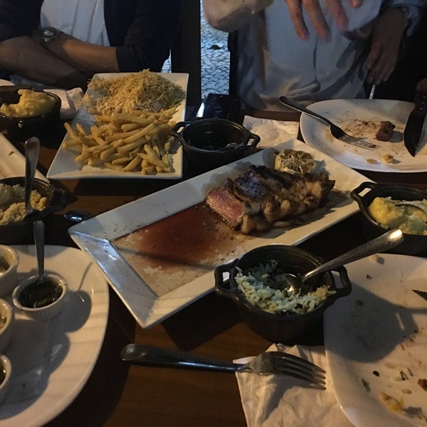 Outstandingly delicious Argentinian steak house! Great for family reunions or for a date night! Service was great!