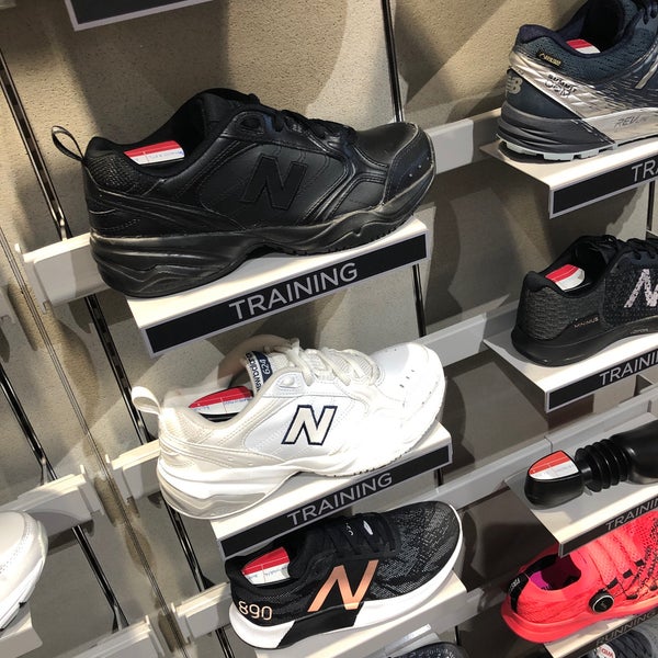 new balance store hasbrouck heights