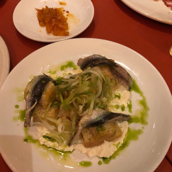 9/1/2019 tarihinde Angela K.ziyaretçi tarafından Otto Enoteca Pizzeria'de çekilen fotoğraf