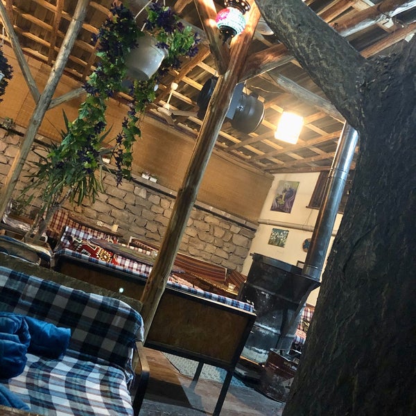 12/20/2019 tarihinde Muttalip A.ziyaretçi tarafından Nar-ı Aşk Cafe'de çekilen fotoğraf