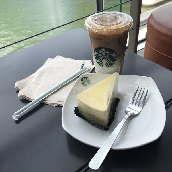 Das Foto wurde bei Starbucks Reserve Store von cuifeng am 5/20/2019 aufgenommen