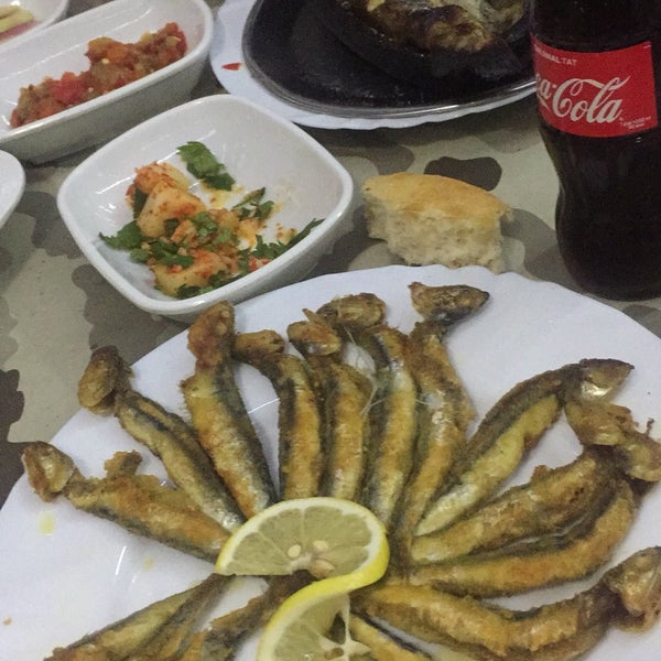 11/29/2017 tarihinde Elvan G.ziyaretçi tarafından Bayır Balık Vadi Restaurant'de çekilen fotoğraf