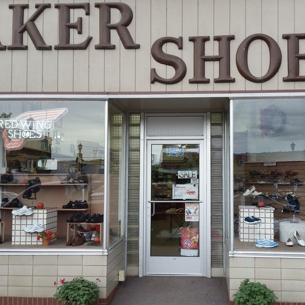 Baker Shoes Winona, MN
