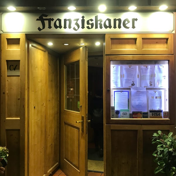 Foto scattata a Restaurant Franziskaner da Morgan H. il 3/13/2018