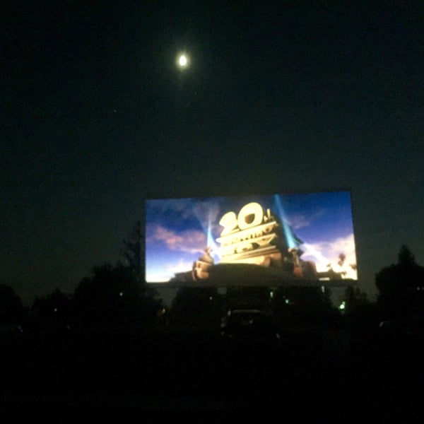 Photo taken at West Wind Sacramento 6 Drive-In by Morgan H. on 9/9/2016