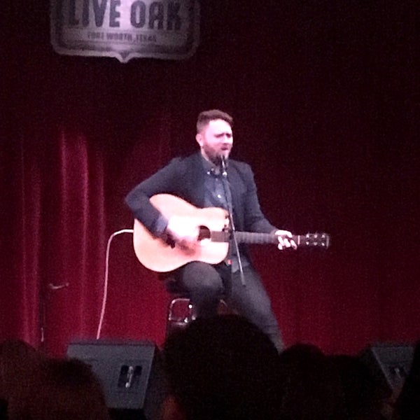 Foto tomada en Live Oak Music Hall &amp; Lounge  por  ℋumorous el 3/11/2017