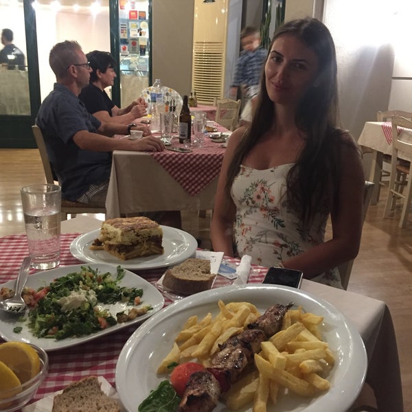 Best restoran with traditional greek island food in Kefalonia,definitely!