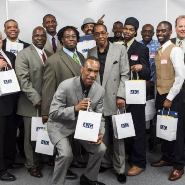 Top 25 GIV.NYC 2015 Finalist! Career Gear promotes the economic independence of low-income men by providing professional attire and essential life-skills training that help men enter the workforce.