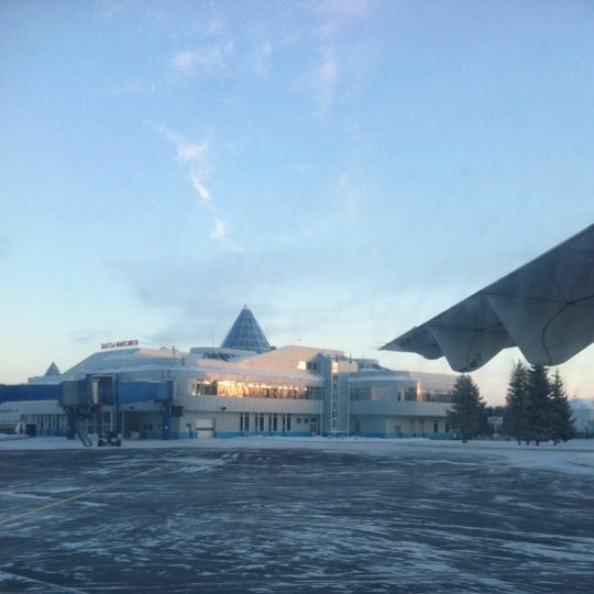 Аэропорт ханты мансийск зимой