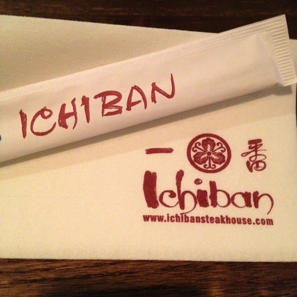 1/17/2013에 Cubby님이 Ichiban Sushi Bar &amp; Hibachi에서 찍은 사진