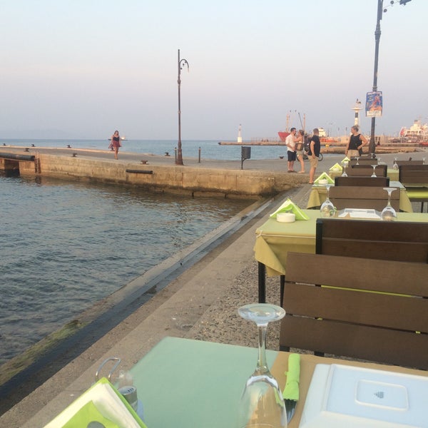 The view is really nice. And the meal was really great, i ate calamari, but is not classical fish restaurant. You can choose also meat meals and other mezes. Local wine is also available.