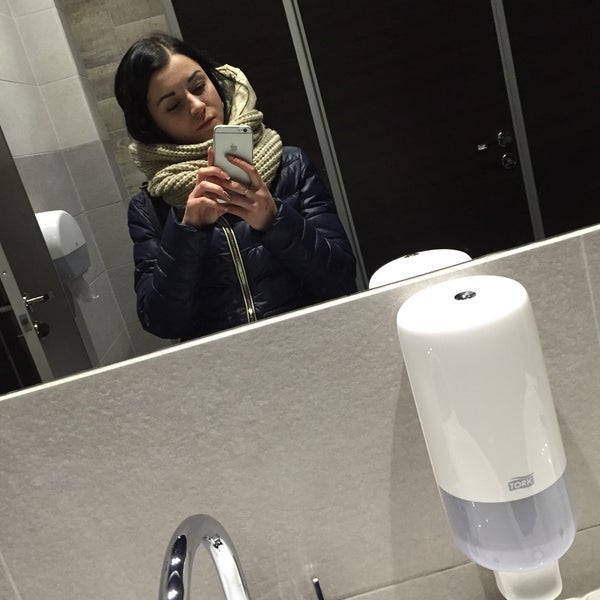 12/10/2015에 Маришка .님이 Парк-отель «Чернигов»에서 찍은 사진