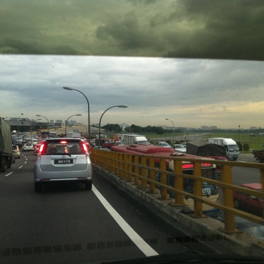 Jalan Sungai Besi - Jalan Tun Razak (North)