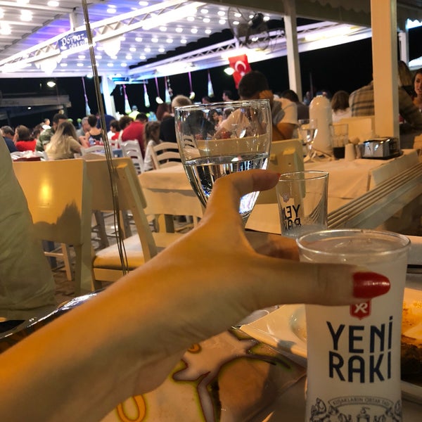 Foto scattata a Boncuk Restaurant da Fulya Gergöz il 8/4/2018
