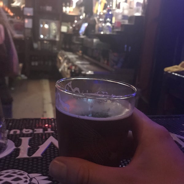 Photo taken at Music City Bar and Grill by Justin Z. on 8/13/2018