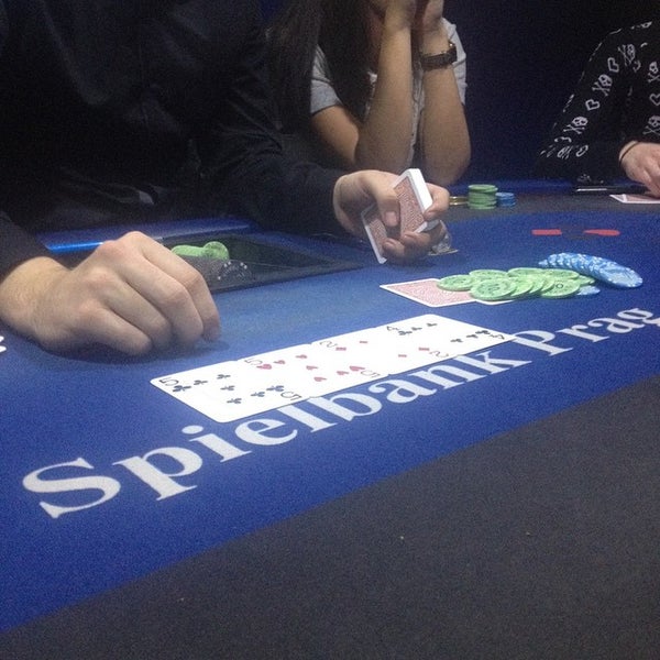 Showdown Poker