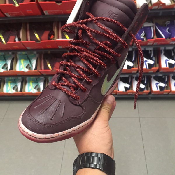 Photos at Nike Factory Store Av Revolucion 203 Col. Analco