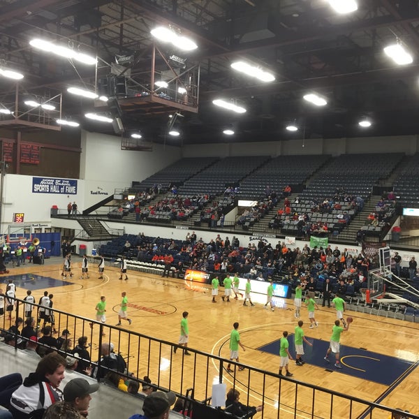 Jamestown Civic Center. 3 tips