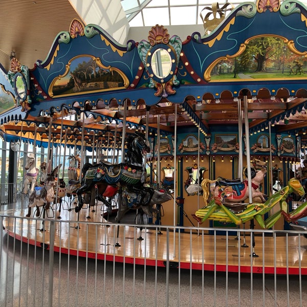 Carol Ann's Carousel - Central Business District - 3 tips