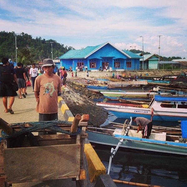 Photos At Pantai Ampana Kecamatan Ampana Sulawesi Tengah