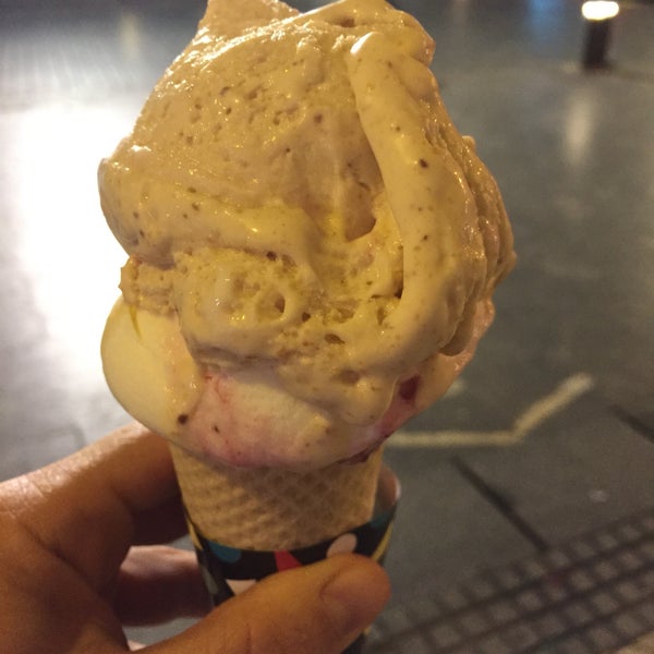 Really nice ice-cream. Almonds and yogurt taste amazing. Big portion and it is open until midnight on Saturday.