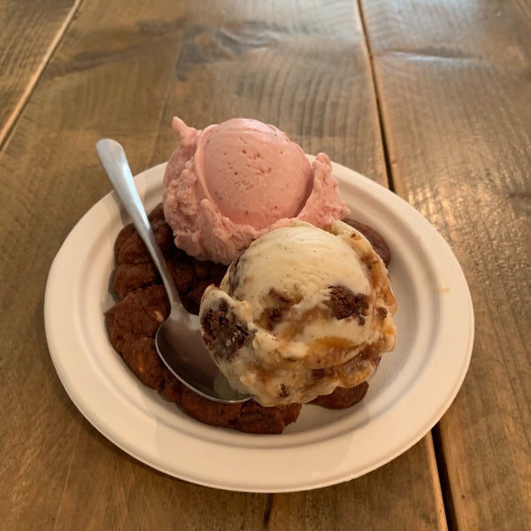 7/29/2019 tarihinde Frederic M.ziyaretçi tarafından Jones Ice Cream'de çekilen fotoğraf
