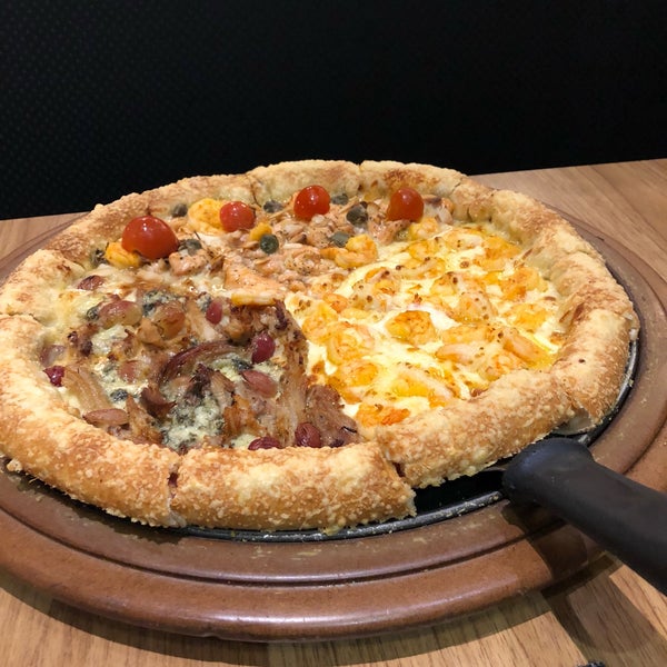 4/28/2018 tarihinde Mateus S.ziyaretçi tarafından Pizza Bis'de çekilen fotoğraf