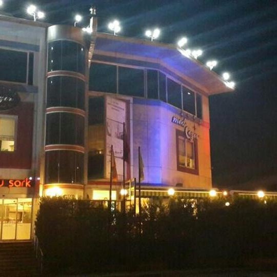 Photo taken at Anadolu Şark Restaurant by Anadolu Şark Restaurant on 11/17/2015