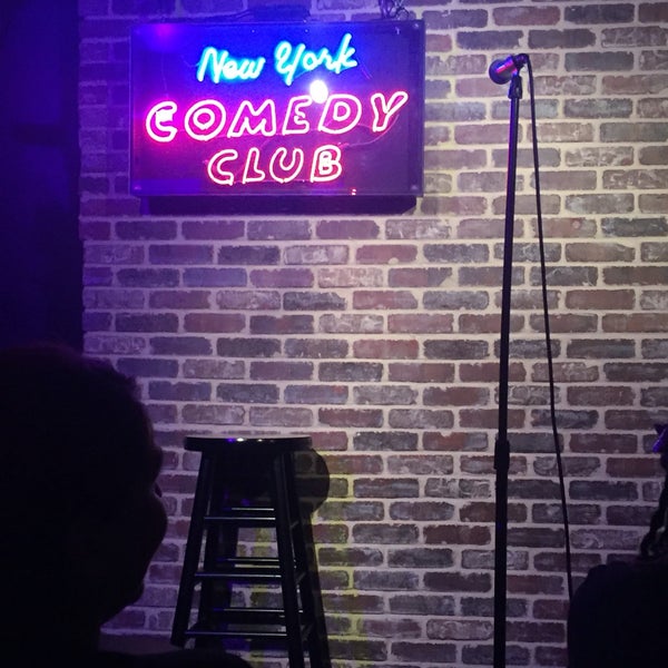 รูปภาพถ่ายที่ New York Comedy Club โดย Sonny K. เมื่อ 8/5/2016